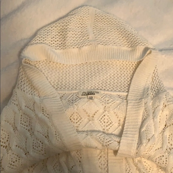 Sweater Barn s/m cardigan - Picture 3 of 3